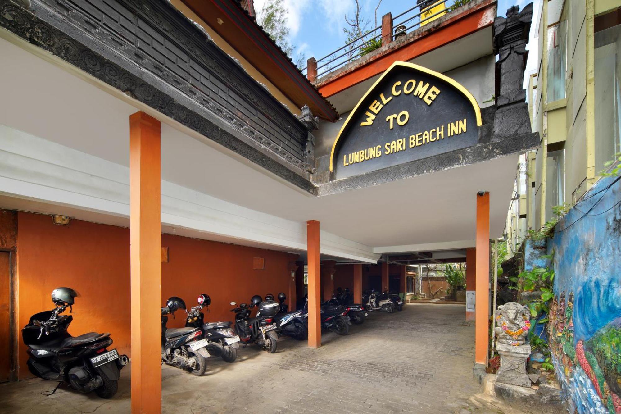 Hotel Lumbung Sari Legian Exterior foto